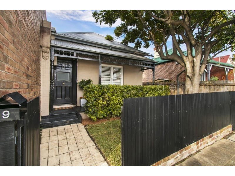 9 Union Street, Tempe NSW 2044