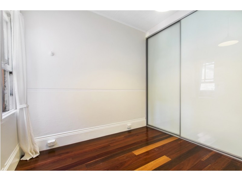 13 Goodsell Street, St Peters NSW 2044