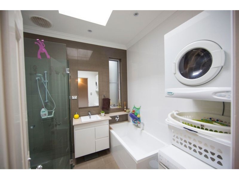 3 Leamington Avenue, Newtown NSW 2042