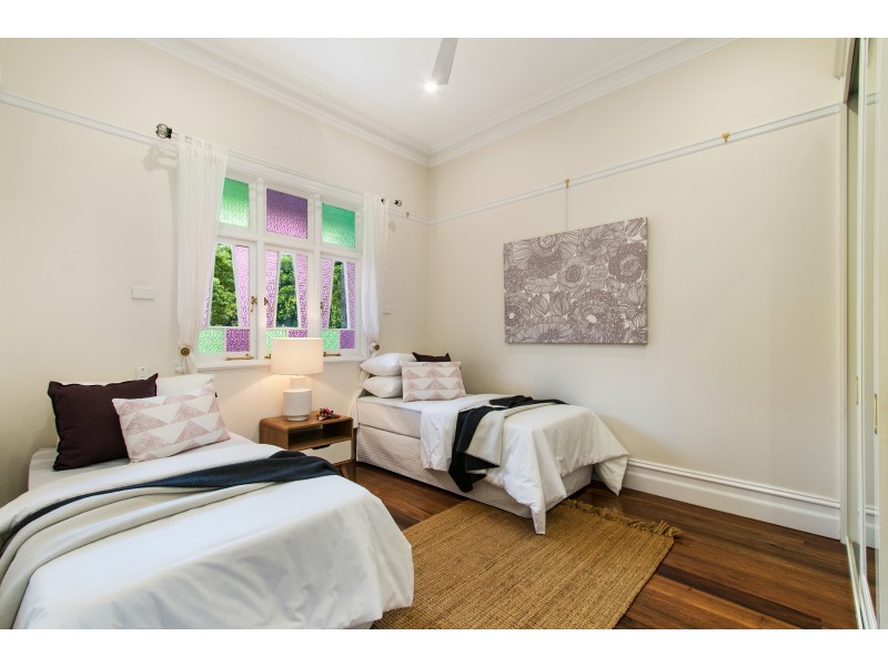 8 Edgar Street, Tempe NSW 2044