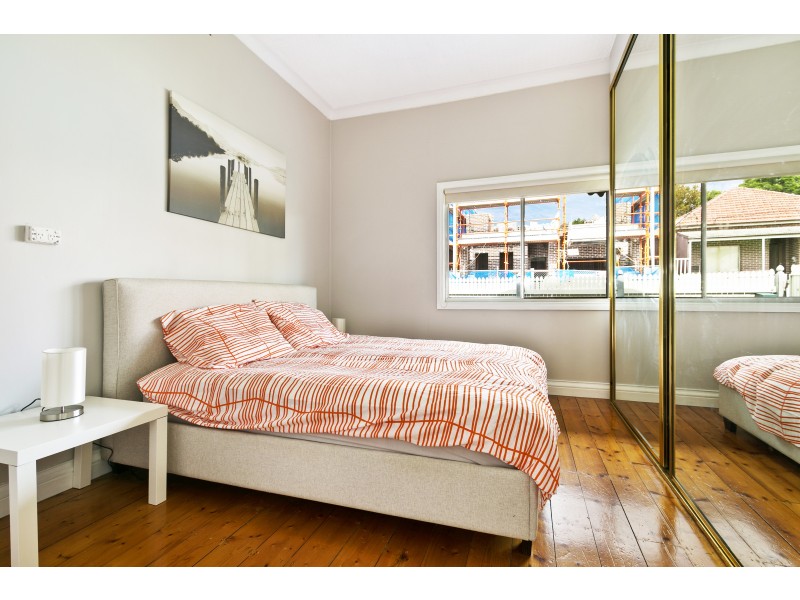 13 Quarry Street, Tempe NSW 2044