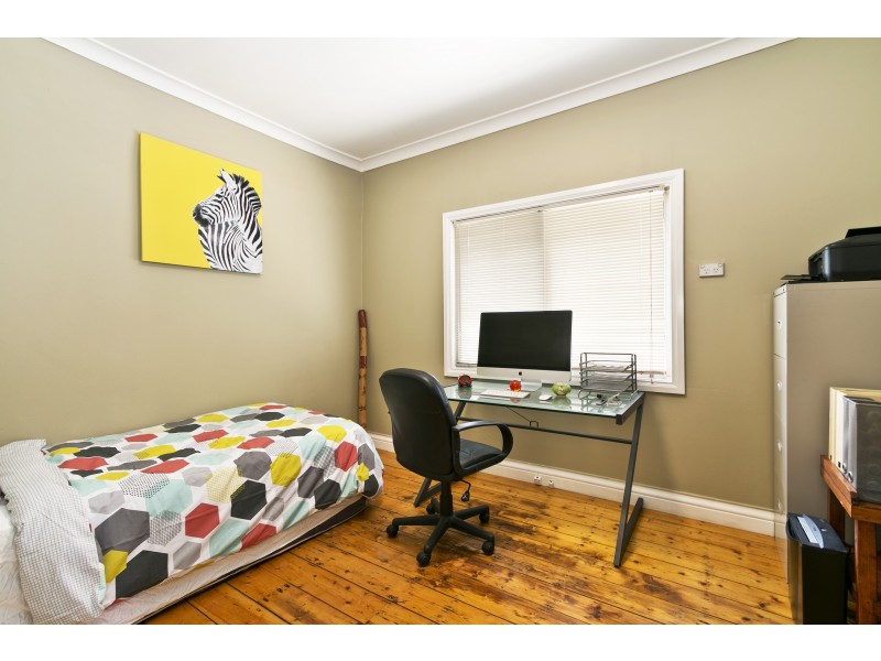 13 Quarry Street, Tempe NSW 2044