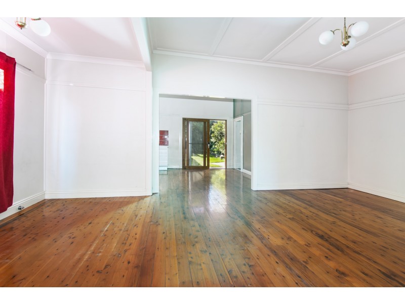 17 Hart Street, Tempe NSW 2044