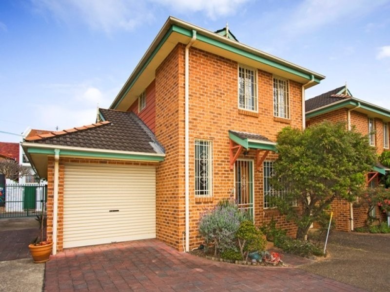 1/10A Alice Street, Newtown NSW 2042