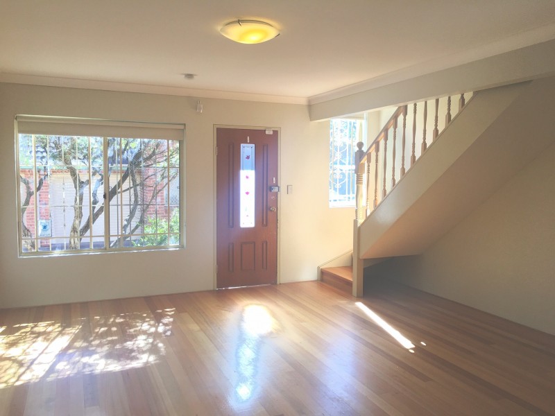 1/10A Alice Street, Newtown NSW 2042