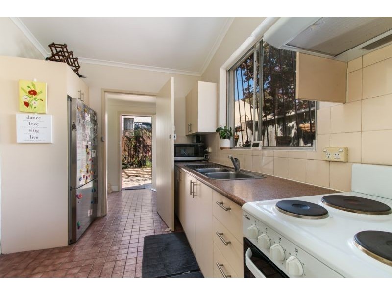 16 Pearl Street, Newtown NSW 2042