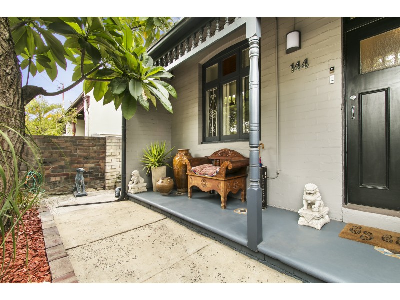 144 Unwins Bridge Road, St Peters NSW 2044