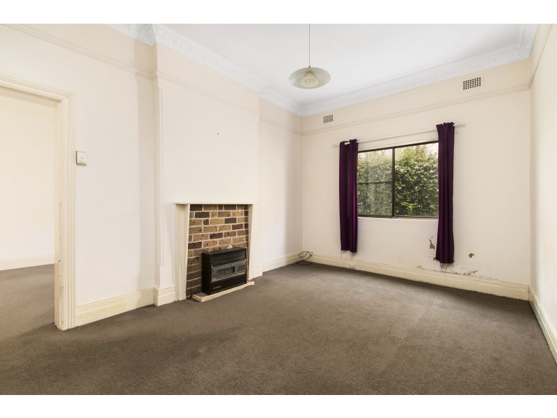 10 John Street, Tempe NSW 2044