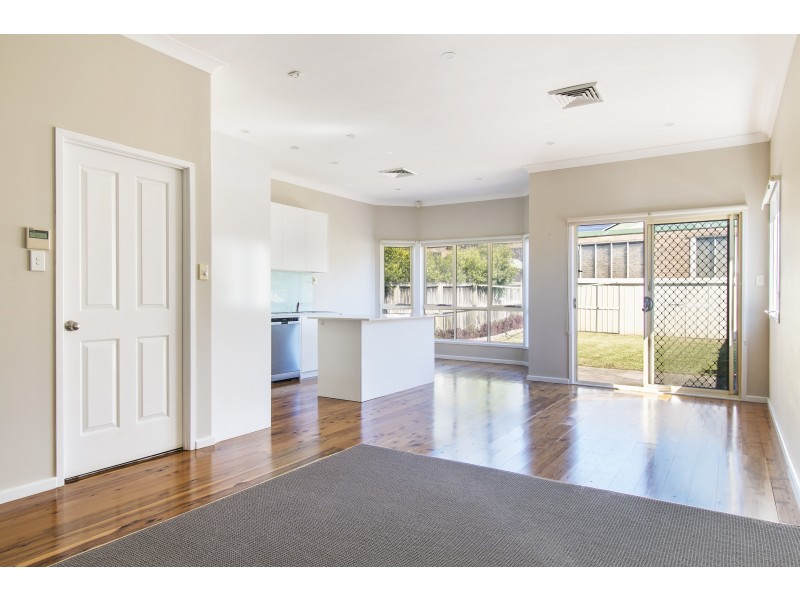 8 Stanley Street, Tempe NSW 2044