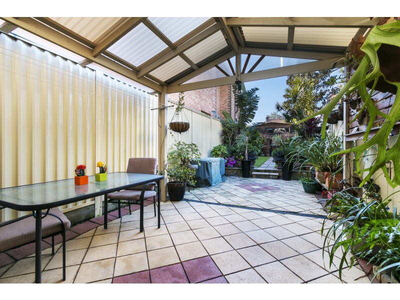 9 Mary Street, St Peters NSW 2044