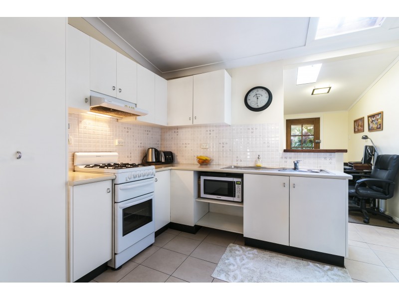 9 Mary Street, St Peters NSW 2044