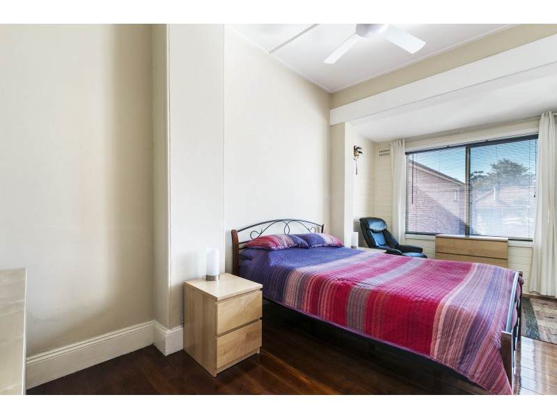 9 Mary Street, St Peters NSW 2044