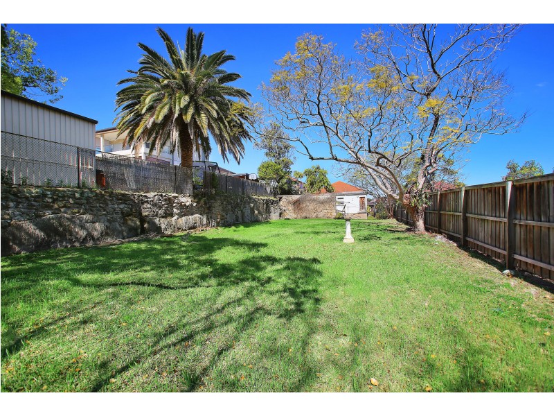 23 Richard Avenue, Earlwood NSW 2206