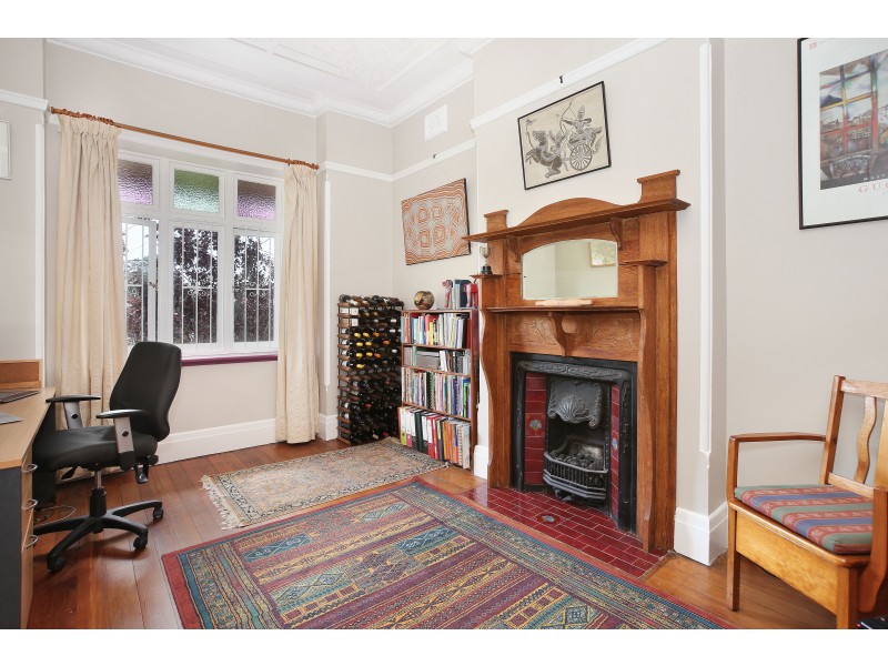 7 Stoke Avenue, Marrickville NSW 2204