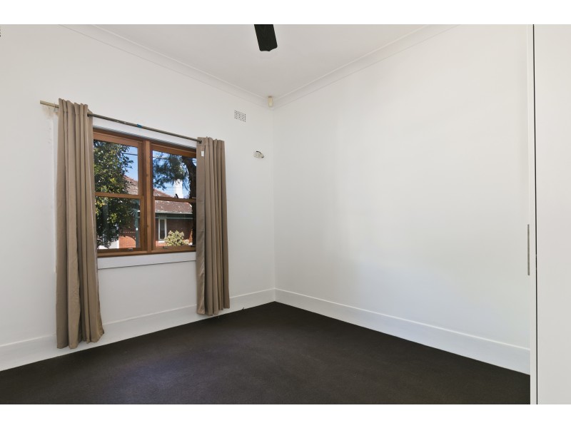 9 Foreman Street, Tempe NSW 2044