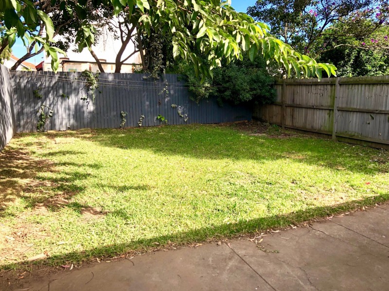 28 Terry Street, Tempe NSW 2044