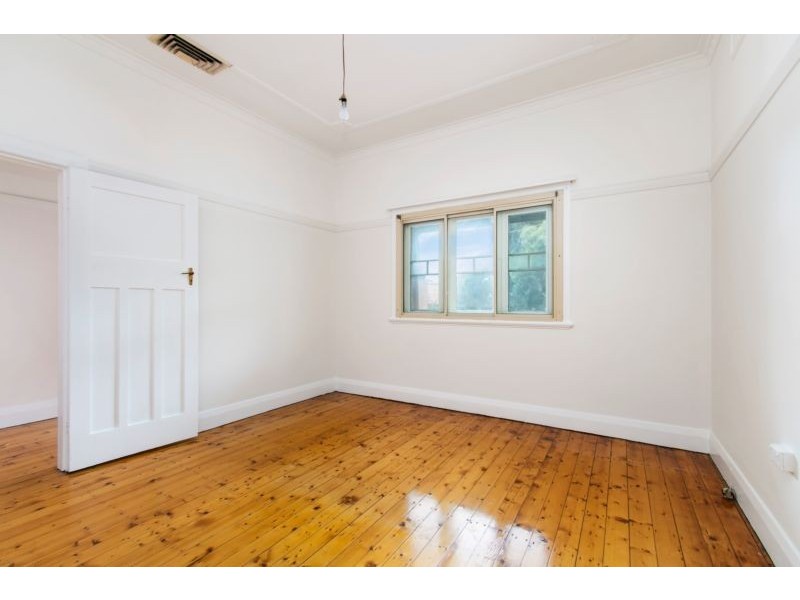 28 Terry Street, Tempe NSW 2044