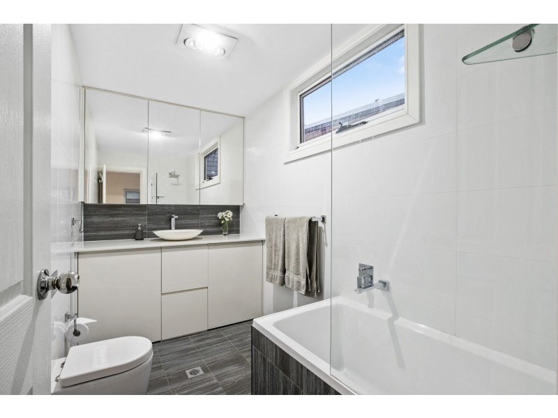 6 Swain Street, Sydenham NSW 2044