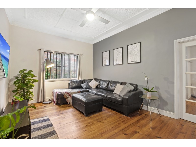 6 Swain Street, Sydenham NSW 2044