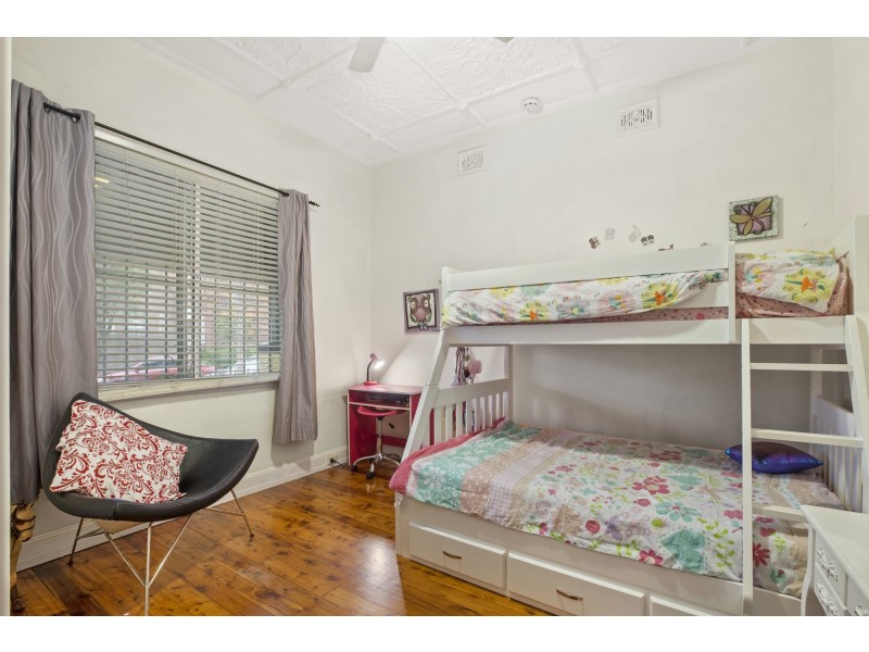 6 Swain Street, Sydenham NSW 2044