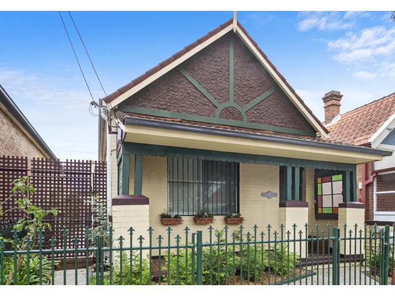 6 Swain Street, Sydenham NSW 2044