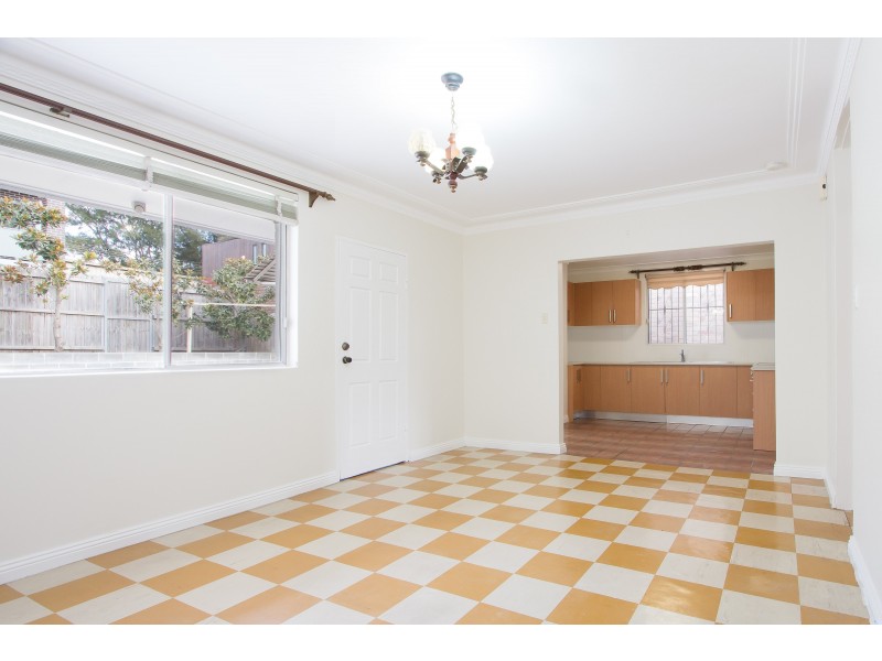 18 Hillcrest Street, Tempe NSW 2044