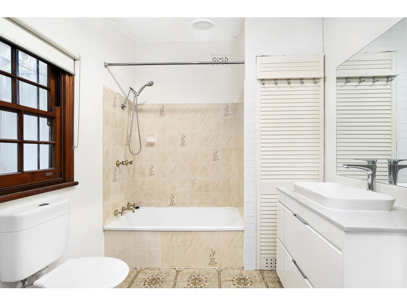 46 Pearl Street, Newtown NSW 2042