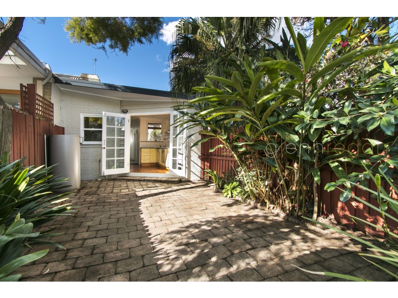 29 Commodore Street, Newtown NSW 2042