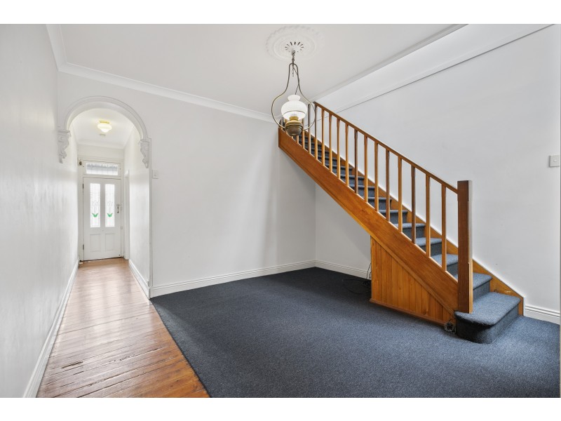 29 Commodore Street, Newtown NSW 2042