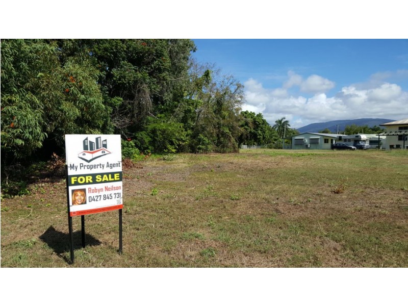 3 Madelaine Drive, Balgal Beach QLD 4816