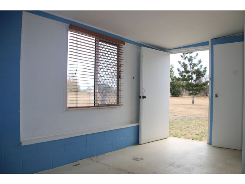 2 Swift Drive, Pentland QLD 4816