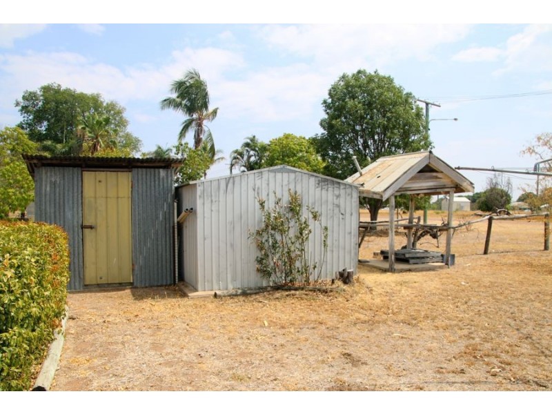 2 Swift Drive, Pentland QLD 4816