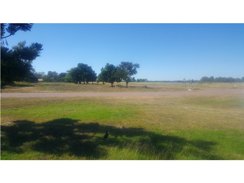 2 Swift Drive, Pentland QLD 4816