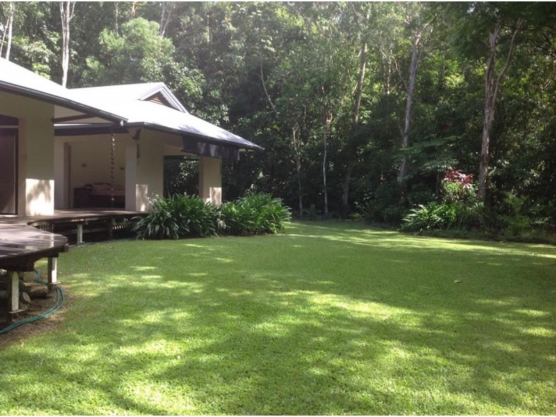 2574 Rossville Bloomfield Road, Bloomfield QLD 4895
