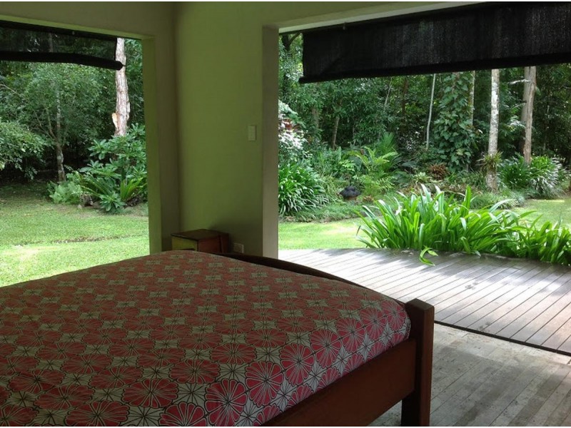 2574 Rossville Bloomfield Road, Bloomfield QLD 4895
