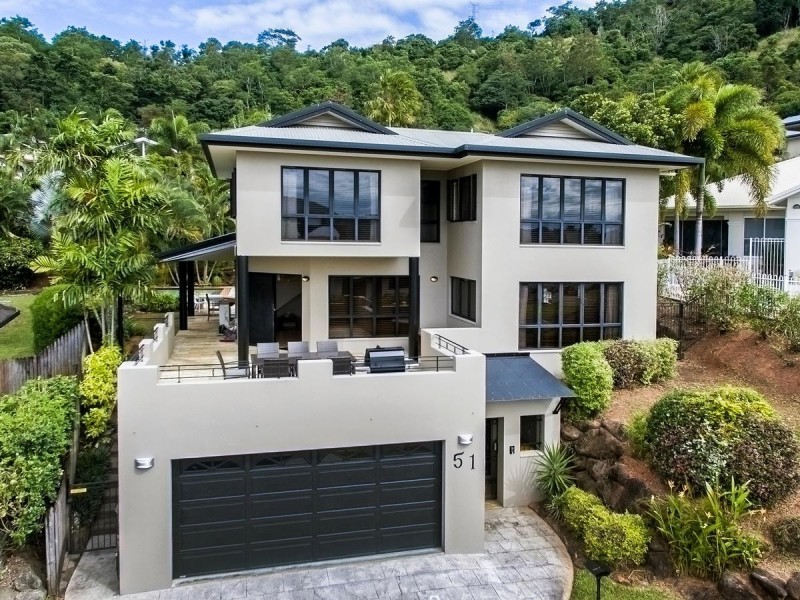51 Robson Street, Mooroobool QLD 4870