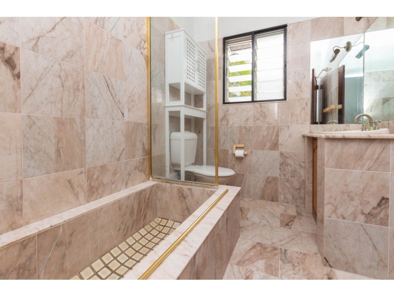 6/76 Cedar Road, Palm Cove QLD 4879