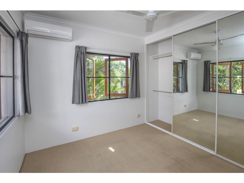 6/76 Cedar Road, Palm Cove QLD 4879