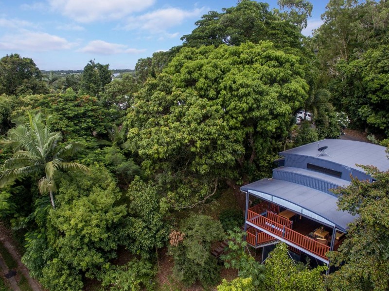 48 Dalziel Street, Stratford QLD 4870
