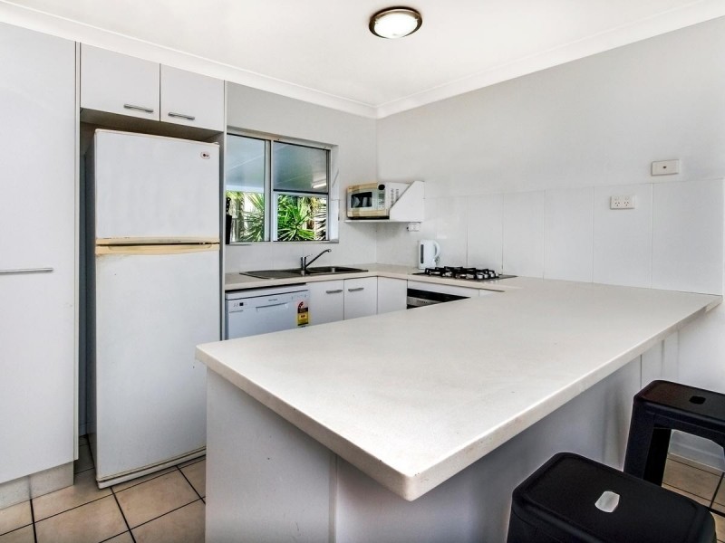 9 Strombus Avenue, Trinity Beach QLD 4879