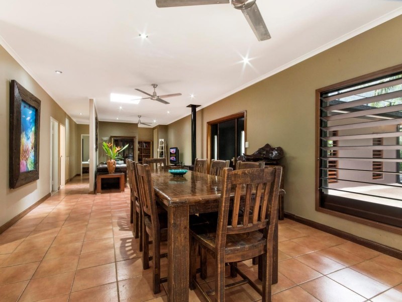 969 Redlynch Intake Road, Redlynch QLD 4870