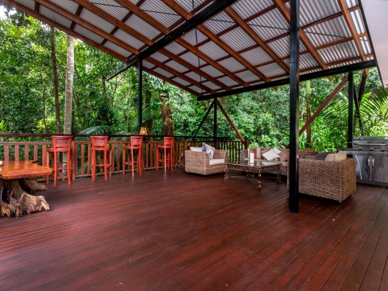 969 Redlynch Intake Road, Redlynch QLD 4870