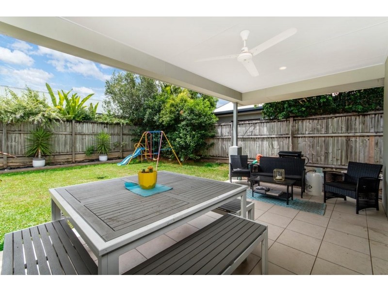 5 Cable Close, Kewarra Beach QLD 4879