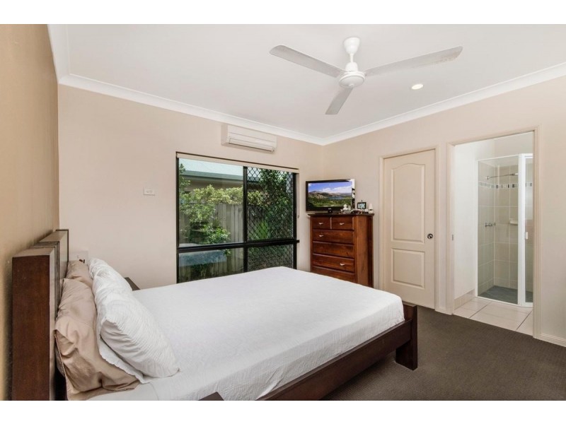 5 Cable Close, Kewarra Beach QLD 4879