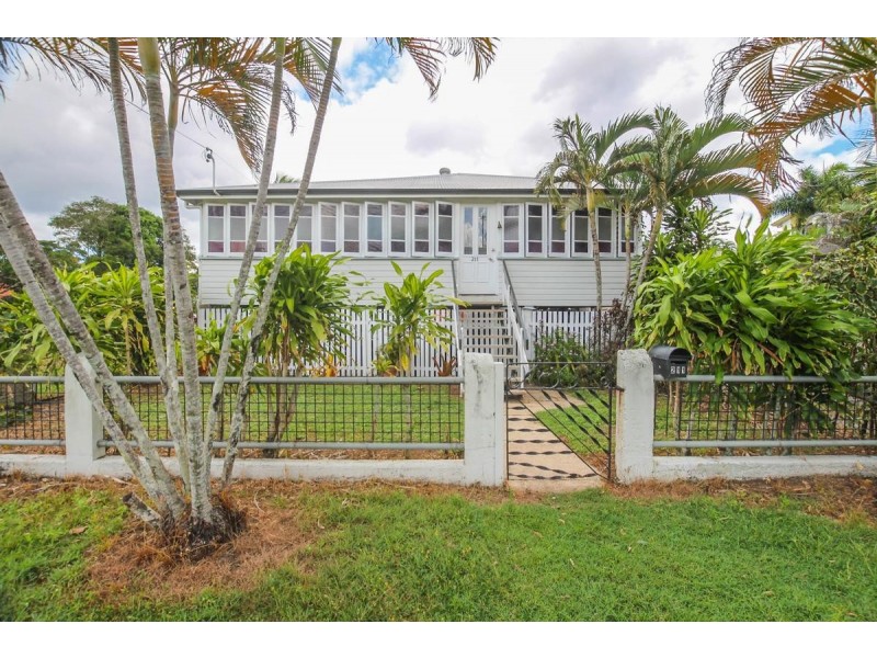 211 McLeod Street, Cairns North QLD 4870