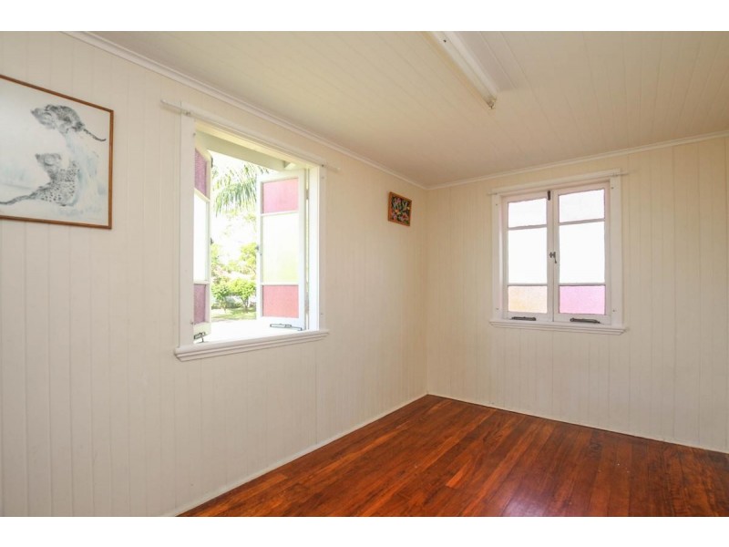 211 McLeod Street, Cairns North QLD 4870
