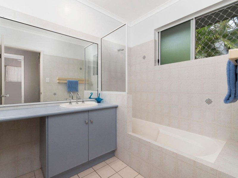 5 Copper Close, Bayview Heights QLD 4868