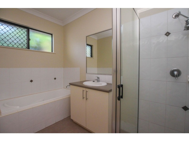 24 Greendale Close, Brinsmead QLD 4870