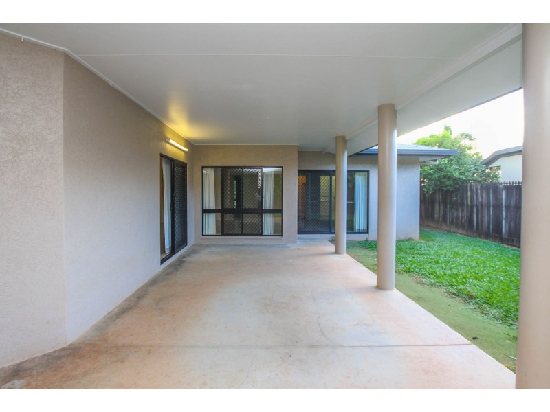 24 Greendale Close, Brinsmead QLD 4870