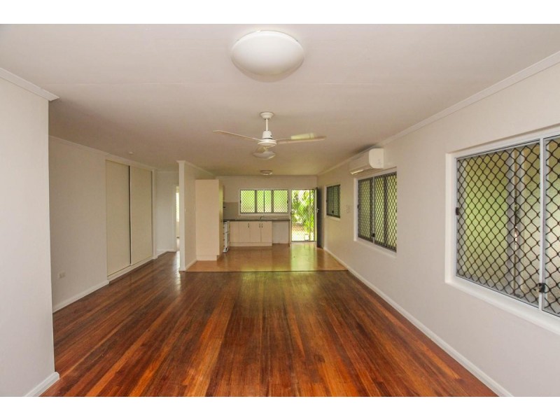 149 Greenslopes Street, Edge Hill QLD 4870